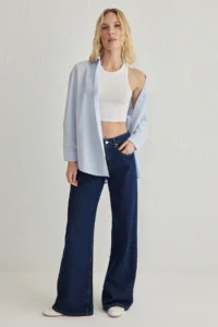 TRENDYOLMİLLA Mavi Regular Normal Pattern Weaving Shirt - Image 2