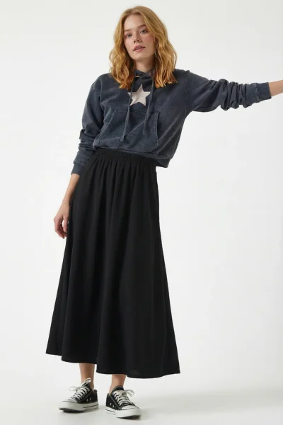 Lovelyİstanbul with pocket flared Knitting Skirt  Black