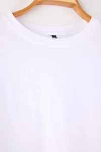 Trendyol Curve Black-White-Brown 3 Sets Paket Normal Pattern Basic Crew Neck Knitting T-Shirt - Image 9