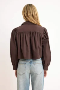 TRENDYOLMİLLA Brown Shirred Short/Crop Kesim Shirt - Image 4
