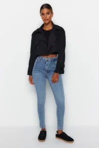 TRENDYOLMİLLA Light Blue Shaping Effect High Waist Flexible skinny jeans