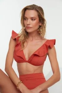TRENDYOLMİLLA Cinnamon with flywheel Triangle Covered Bikini Top - Image 2