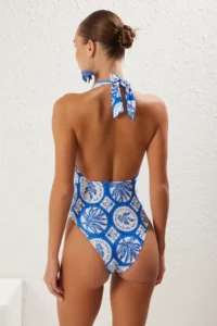 TRENDYOLMİLLA Tropical Patterned Low-cut back Deep V-neck Covered brazilian Swimsuit - Image 5