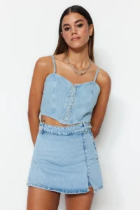 TRENDYOLMiLLA Mavi slit Mini denim Shorts Skirt - Image 3