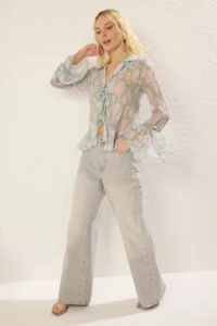 TRENDYOLMİLLA Multicolored tied up Weaving Shirt with Ruffle Detail on Front Body and Sleeve - Image 2