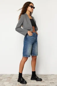TRENDYOLMİLLA Dark Blue High Waist denim Bermuda - Image 3