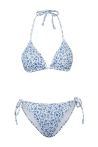TRENDYOLMİLLA Floral Patterned Triangle Covered Regular Regular Waist Bikini Set - Image 8