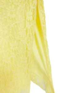 TRENDYOLMİLLA Light Yellow Lace bodycon Low-cut back Flexible Knitting Dress - Image 6