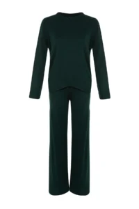 TRENDYOLMİLLA Emerald Green Wide Pattern Basic Corduroy Knitwear Top and Bottom Set - Image 8