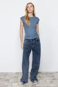 TRENDYOLMİLLA Open Anthracite Viscous/Soft Material Fitted/Flexible Knitting Blouse - Image 2