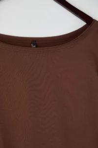 Trendyol Curve Brown-Beige 2 Sets Paket 100% Cotton Asymmetric Boat Neck Crop Knitting T-Shirt - Image 10