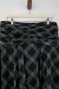 Trendyol Curve Black-Gray Maxi Ruffle/Drape Detailed Boho/Boho Chic Printed Tulle Flexible Knitting Skirt - Image 4