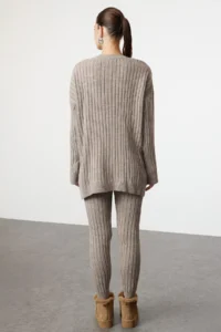 TRENDYOLMİLLA Mink Ribbed Wide Pattern Knitwear Top and Bottom Set - Image 5