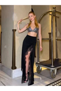Cool & Sexy Women's Sandy Fabric Lace Detailed Slit Long Black Skirt - Image 5