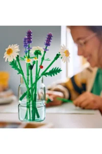 LEGO ® Botanicals Daisies  - 9+ Creative Toy Building Set (133 Pieces) - Image 6