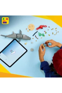 LEGO ® Creator Treasure Chest with Merciless Shark  – 8+ Toy Building Set (379 Pieces) - Image 9