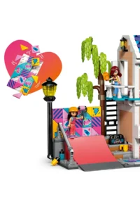 LEGO ® Friends Liann's Family House  – 7+ Creative Toy Building Set (946 Pieces) - Image 6