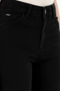 US Polo Shirt Assn. Women Black Toothpick Fit jeans Pants - Image 5