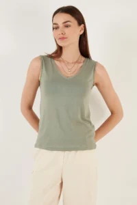 Lela Thick Sleeveless V-neck Blouse Blouse - Image 3