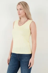 Lela Thick Sleeveless V-neck Blouse Blouse - Image 4
