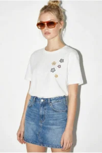 Bianco Lucci Women's 100% Cotton Handcrafted Floral Embroidery Detailed Premium Design T-Shirt 1005 - Image 3
