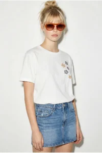 Bianco Lucci Women's 100% Cotton Handcrafted Floral Embroidery Detailed Premium Design T-Shirt 1005 - Image 4