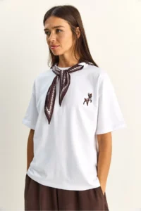 Bianco Lucci Women's Gazelle Embroidered Basic Casual T-Shirt with Scarf 7517 - Image 2