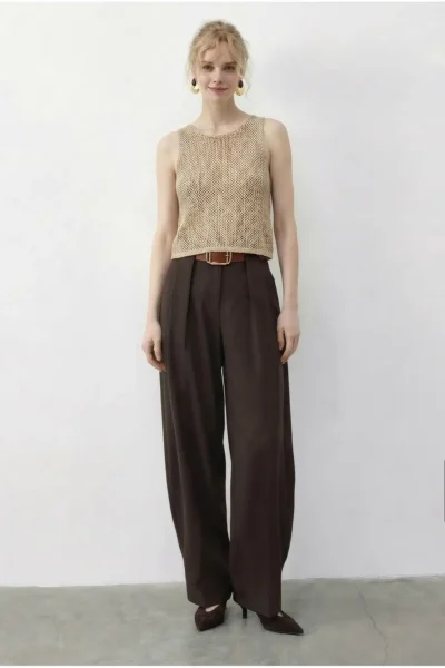 60286009-BROWN_1