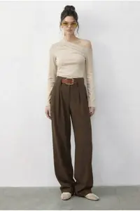 Bianco Lucci Women's Pocket Detailed Belted High Waist Premium Palazzo Trousers 5054 - Image 2
