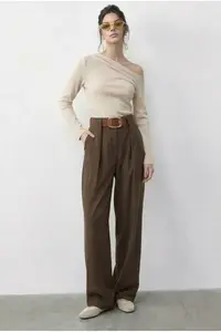 Bianco Lucci Women's Pocket Detailed Belted High Waist Premium Palazzo Trousers 5054 - Image 3
