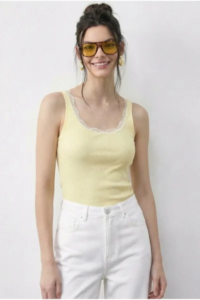 60286022-LEMON-YELLOW_1
