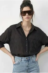 Bianco Lucci Women's Self-Textured Patterned Cotton Shirt 8114 - Image 3