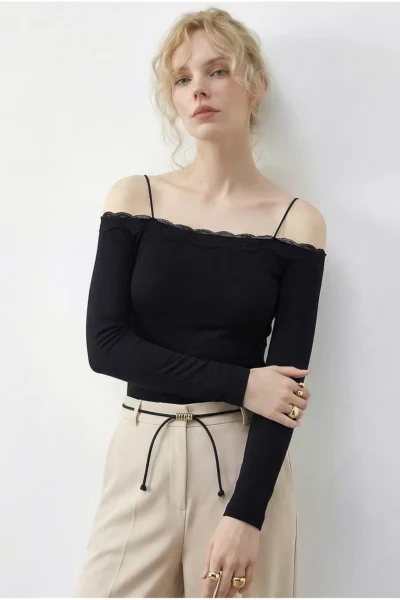 60286037-BLACK_1