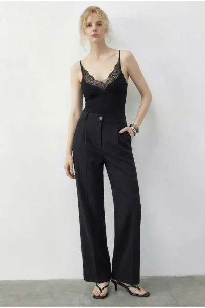 60286047-BLACK_1