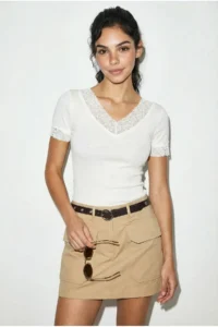 Bianco Lucci Women's V-Neck Lace Detailed Soft Touch Blouse 0991