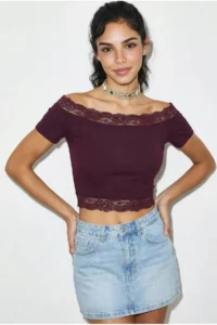 Bianco Lucci Women's Madonna Collar Lace Detailed Soft Touch Crop Blouse 0992 - Image 3