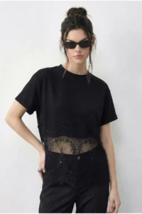 Bianco Lucci Women's Crew Neck Lace Detailed Comfortable T-Shirt 1074