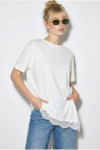 Bianco Lucci Women's Lace Detailed Asymmetric Cut Short Sleeve T-Shirt 1078 - Image 4