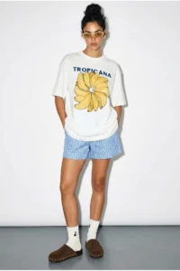 Bianco Lucci Women's 100% Cotton Crew Neck Tropicana Banana Printed Oversize T-Shirt ÖT261005