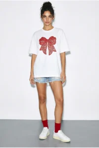 Bianco Lucci Women's 100% Cotton Crew Neck Velvet Bow Printed Oversize T-Shirt ÖT261034 - Image 2