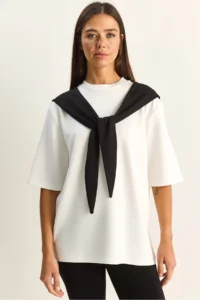 Bianco Lucci Women's Shawl Detailed Oversize Basic T-Shirt 1094