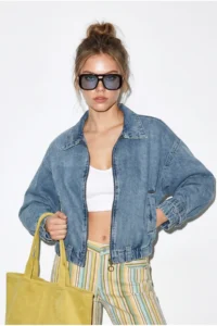 Bianco Lucci Women's Zippered Belt Detailed Oversize Denim Jacket 3667