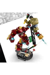 LEGO ® ǀ Marvel Legendary Battle: Hulkbuster vs. Hulk - 9+ Toy Building Set (413 Pieces) - Image 10