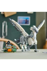 LEGO ® Harry Potter™ Buckbeak  - Hippogriff Model Building Set for 9+ HarryPotter Fans (723P) - Image 6