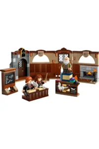 LEGO ® Harry Potter™ Hogwarts™ Castle: Charms Lesson  - Toy Building Set for Kids 8+ (204P) - Image 2