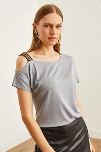 Olalook Women Gray One Shoulder Ethnic Garnili Blouse - Image 7