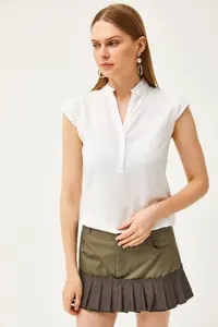 Olalook Women's Ecru V-Neck 4 Button Viscose Blouse - Image 3