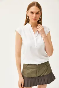 Olalook Women's Ecru V-Neck 4 Button Viscose Blouse - Image 5