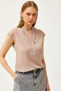 Olalook Women's Mink V-Neck 4 Button Viscose Blouse - Image 3