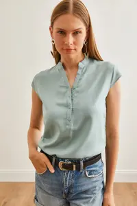 Olalook Women's Mint Green V-Neck 4 Button Viscose Blouse - Image 3